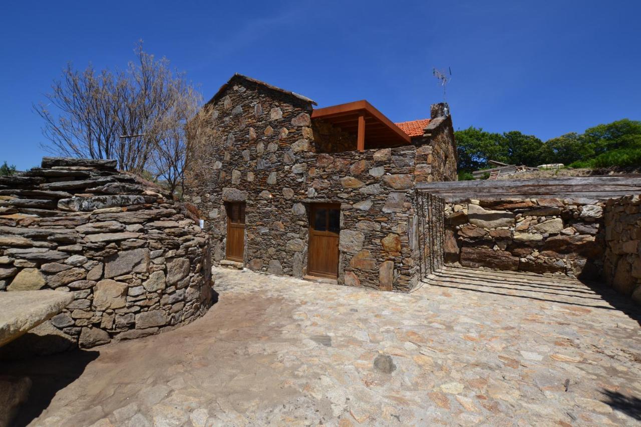 Casas De Xisto, Branda Da Aveleira Villa Melgaço Buitenkant foto